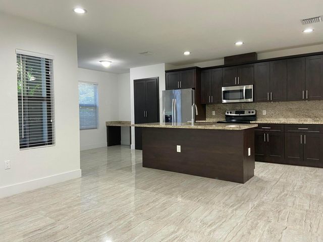 269 Bella Sol Way, West Palm Beach, FL 33406