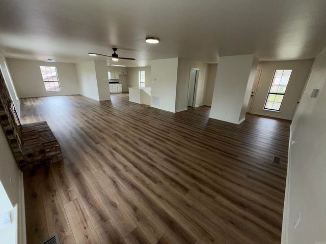 123 Santa Fe Street, Hot Springs, AR 71913