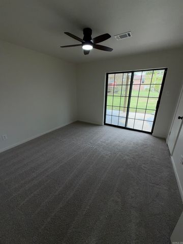 123 Santa Fe Street, Hot Springs, AR 71913