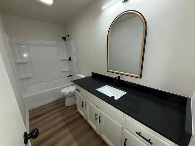 123 Santa Fe Street, Hot Springs, AR 71913