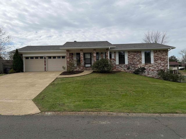 123 Santa Fe Street, Hot Springs, AR 71913