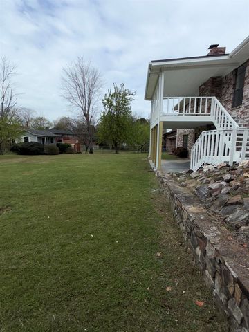 123 Santa Fe Street, Hot Springs, AR 71913