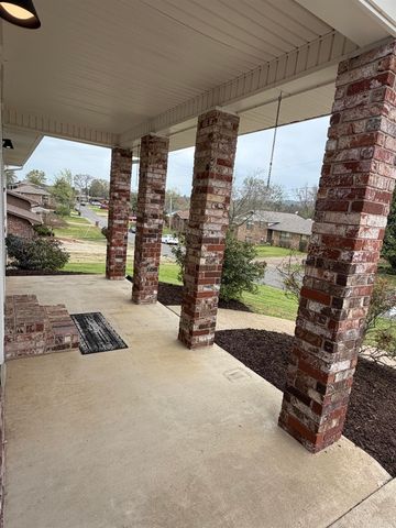 123 Santa Fe Street, Hot Springs, AR 71913