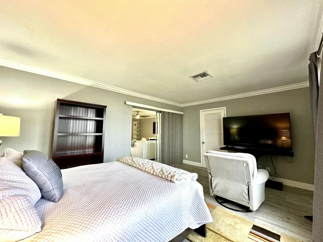 2638 Gately Drive E 30, West Palm Beach, FL 33415