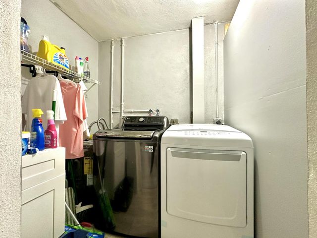 2638 Gately Drive E 30, West Palm Beach, FL 33415