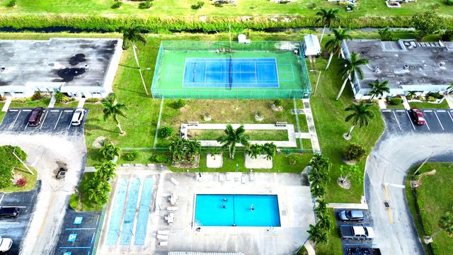 2638 Gately Drive E 30, West Palm Beach, FL 33415