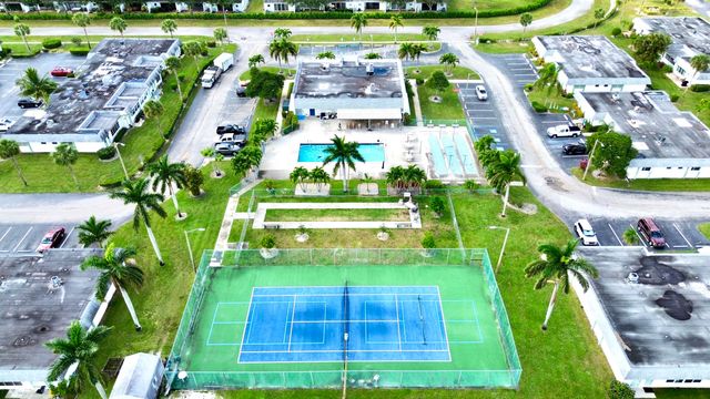 2638 Gately Drive E 30, West Palm Beach, FL 33415