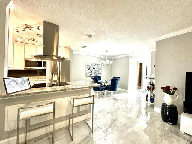 2638 Gately Drive E 30, West Palm Beach, FL 33415