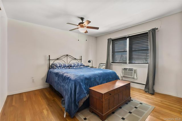 62 Finch Lane 62, Islip, NY 11751