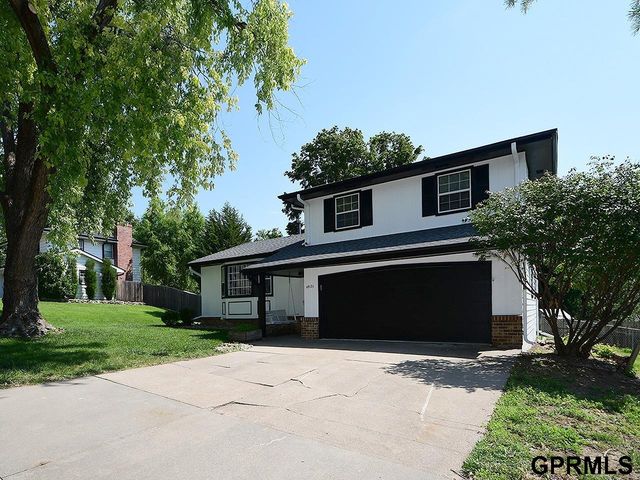 4921 S 95 Avenue, Omaha, NE 68127
