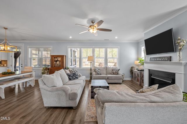 542 Boulder Point Drive, Chapel Hill, NC 27516