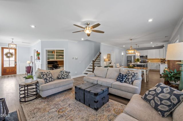 542 Boulder Point Drive, Chapel Hill, NC 27516