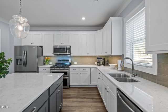 542 Boulder Point Drive, Chapel Hill, NC 27516