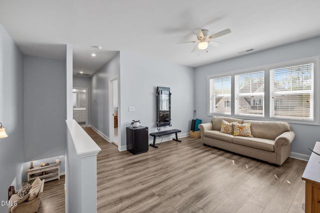 542 Boulder Point Drive, Chapel Hill, NC 27516