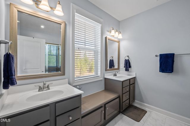 542 Boulder Point Drive, Chapel Hill, NC 27516