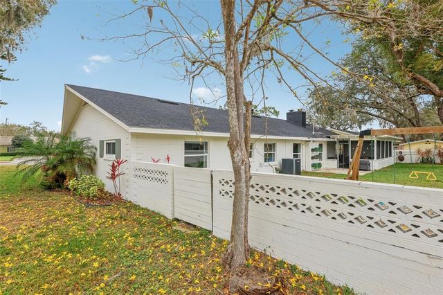 2344 DERBYSHIRE ROAD, Maitland, FL 32751