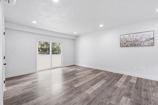 37 N. Sullivan Rd, Charlton, MA 01507
