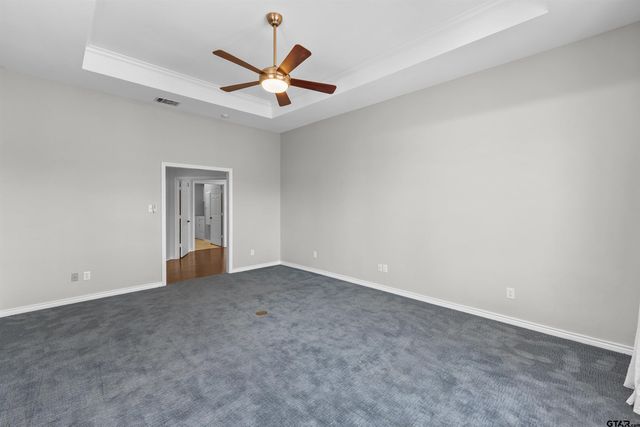 7031 Ridge Place Cir, Tyler, TX 75703