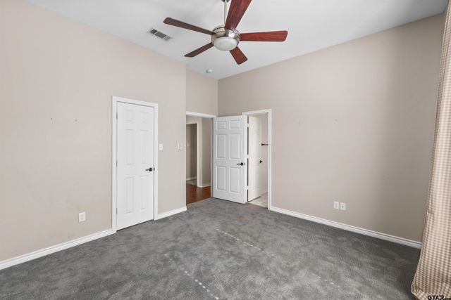 7031 Ridge Place Cir, Tyler, TX 75703