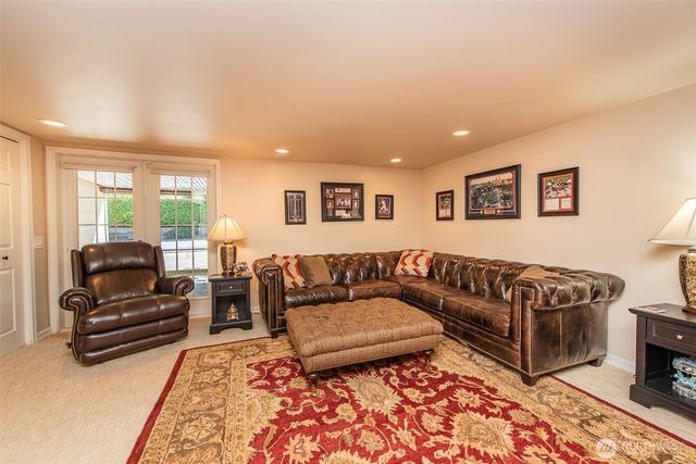 1544 Mount Pleasant Road, Port Angeles, WA 98362