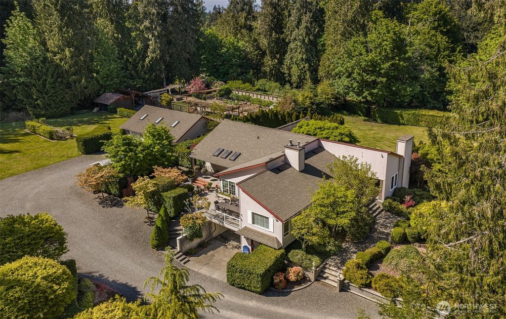 1544 Mount Pleasant Road, Port Angeles, WA 98362