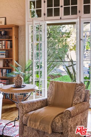 1611 Ard Eevin Avenue, Glendale, CA 91202
