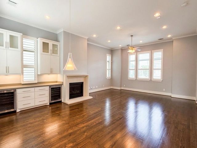 2115 Detering Street, Houston, TX 77007