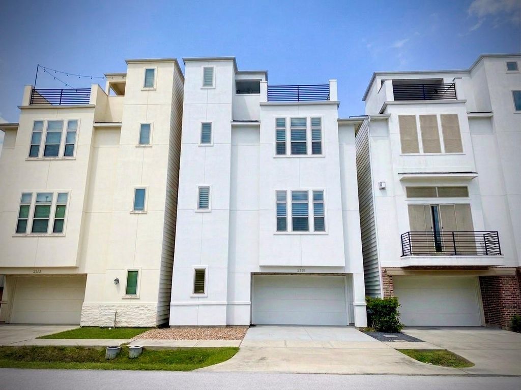 2115 Detering Street, Houston, TX 77007