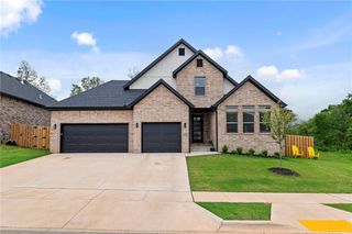 1523 Padova Avenue, Tontitown, AR 72762