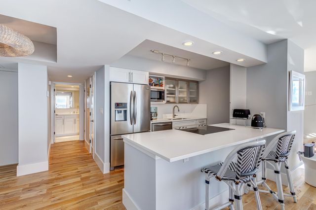 5510 N Ocean Drive 24d, Singer Island, FL 33404