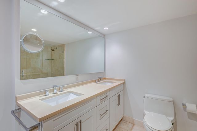 5510 N Ocean Drive 24d, Singer Island, FL 33404