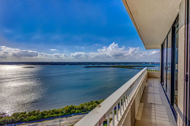 5510 N Ocean Drive 24d, Singer Island, FL 33404