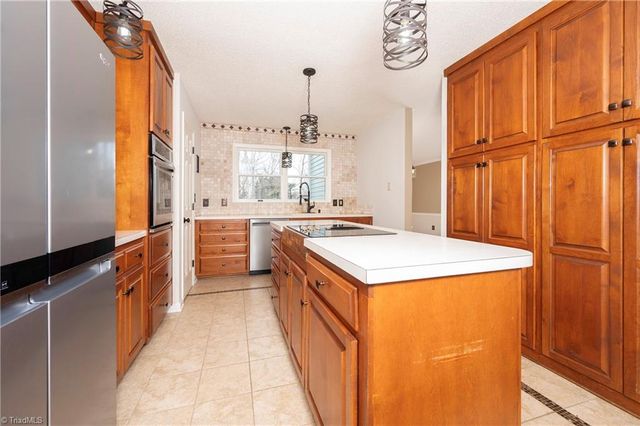 2309 Teapot Court, Winston-salem, NC 27106