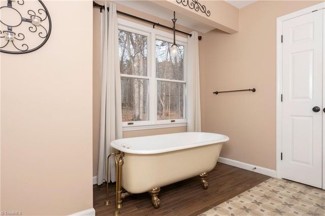 2309 Teapot Court, Winston-salem, NC 27106