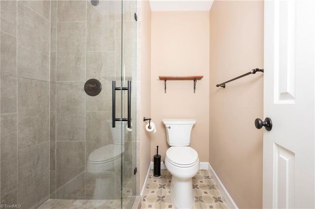 2309 Teapot Court, Winston-salem, NC 27106