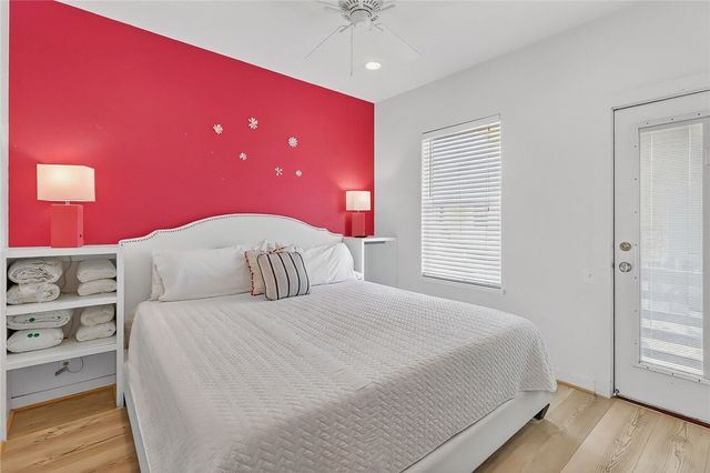 2727 S 11th St 27, Port Aransas, TX 78373