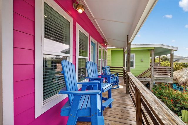 2727 S 11th St 27, Port Aransas, TX 78373