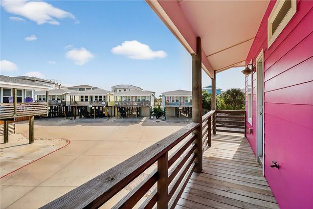 2727 S 11th St 27, Port Aransas, TX 78373