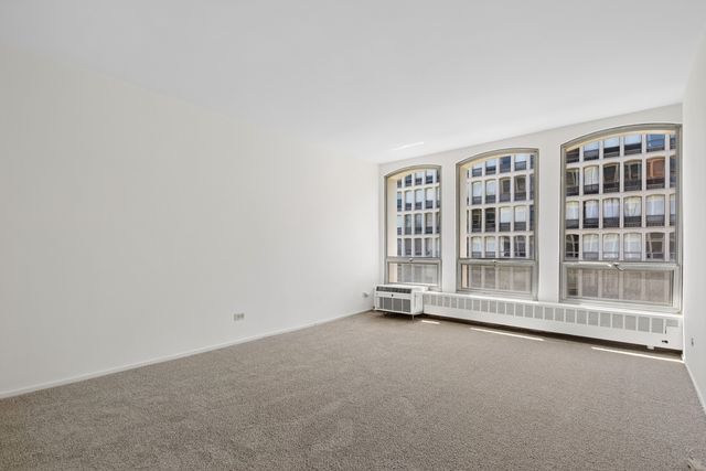 1451 E 55th Street 626N, Chicago, IL 60615