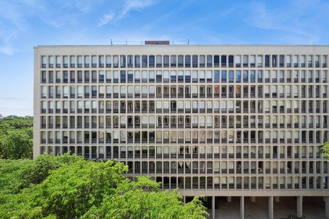 1451 E 55th Street 626N, Chicago, IL 60615