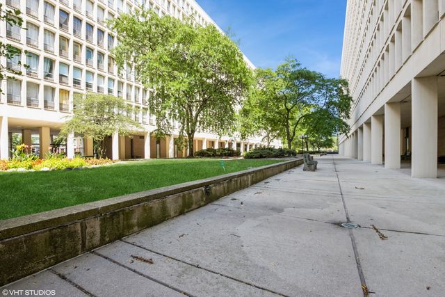 1451 E 55th Street 626N, Chicago, IL 60615