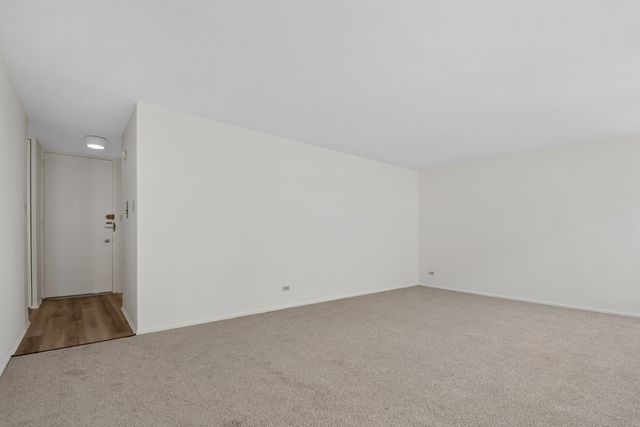 1451 E 55th Street 626N, Chicago, IL 60615