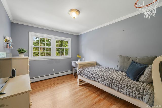 12 Little Brook Lane, New City, NY 10956