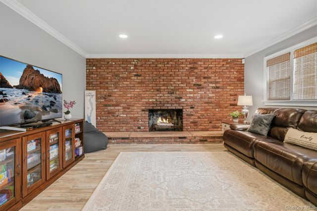 12 Little Brook Lane, New City, NY 10956