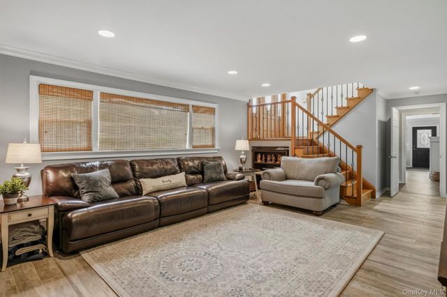 12 Little Brook Lane, New City, NY 10956