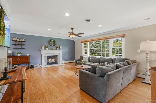 12 Little Brook Lane, New City, NY 10956