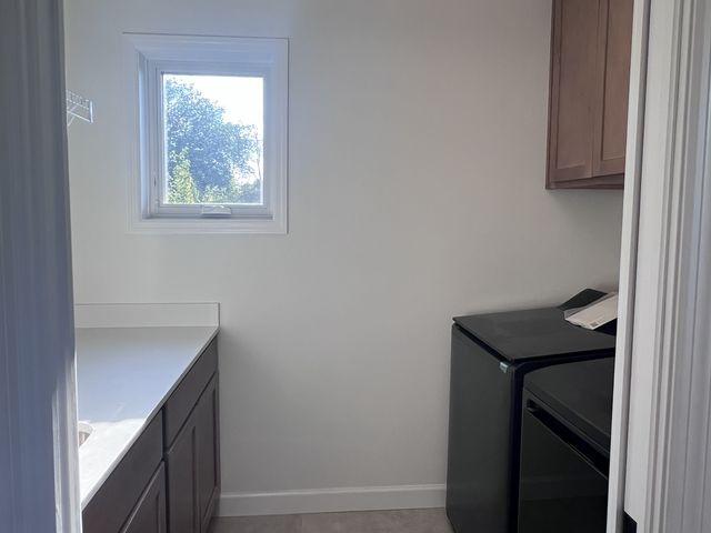 7205 62nd Avenue N, New Hope, MN 55428