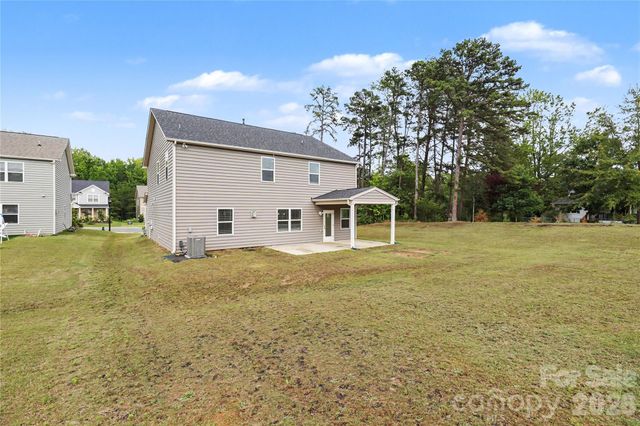 15020 Sycamore Crossing Court, Charlotte, NC 28278