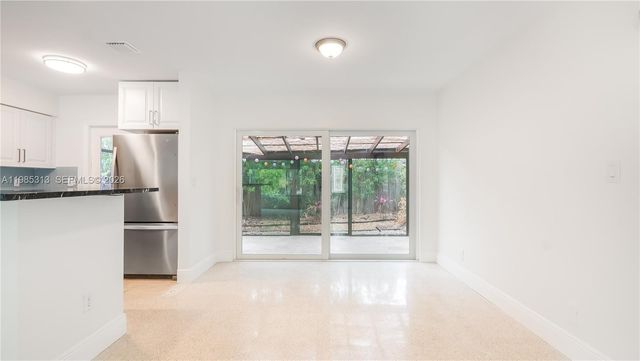 4512 Seagrape Dr E2, Lauderdale By The Sea, FL 33308