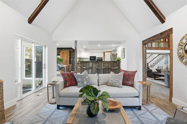 8614 S College Place, Tulsa, OK 74137